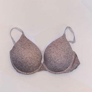 T-shirt bra